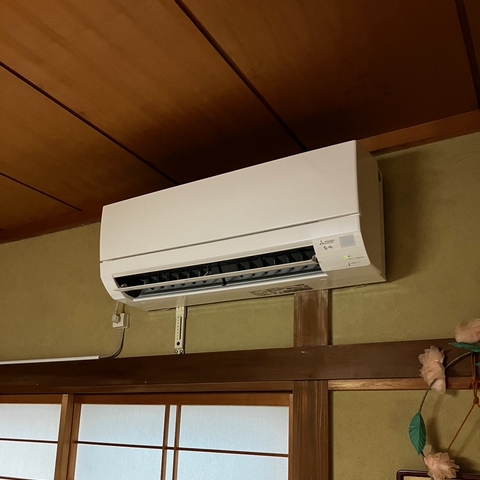 エアコン交換施工後の写真